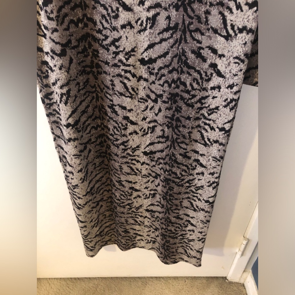 Zara Animal Print Long Sleeve Bodycon Midi Dress size Small black tan - Picture 4 of 10